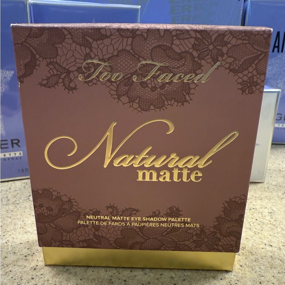 TOO FACED Natural Matte Eye Shadow Palette - Hard to Find